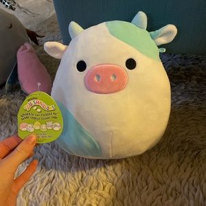 8 inch belana the cow Squishmallow